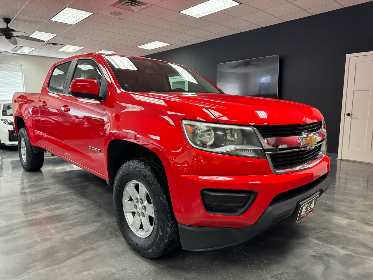 Chevrolet Colorado 2WD Crew Cab 140.5" WT 2017