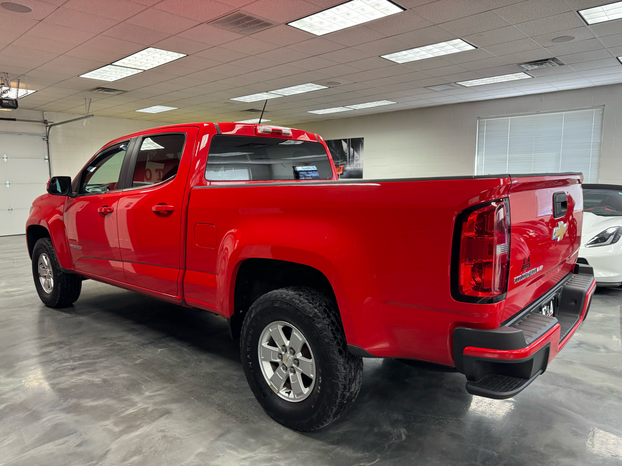 Chevrolet Colorado 2WD Crew Cab 140.5" WT 2017