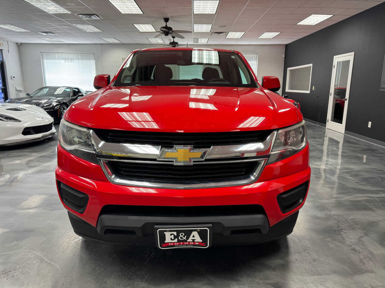 Chevrolet Colorado 2WD Crew Cab 140.5" WT 2017