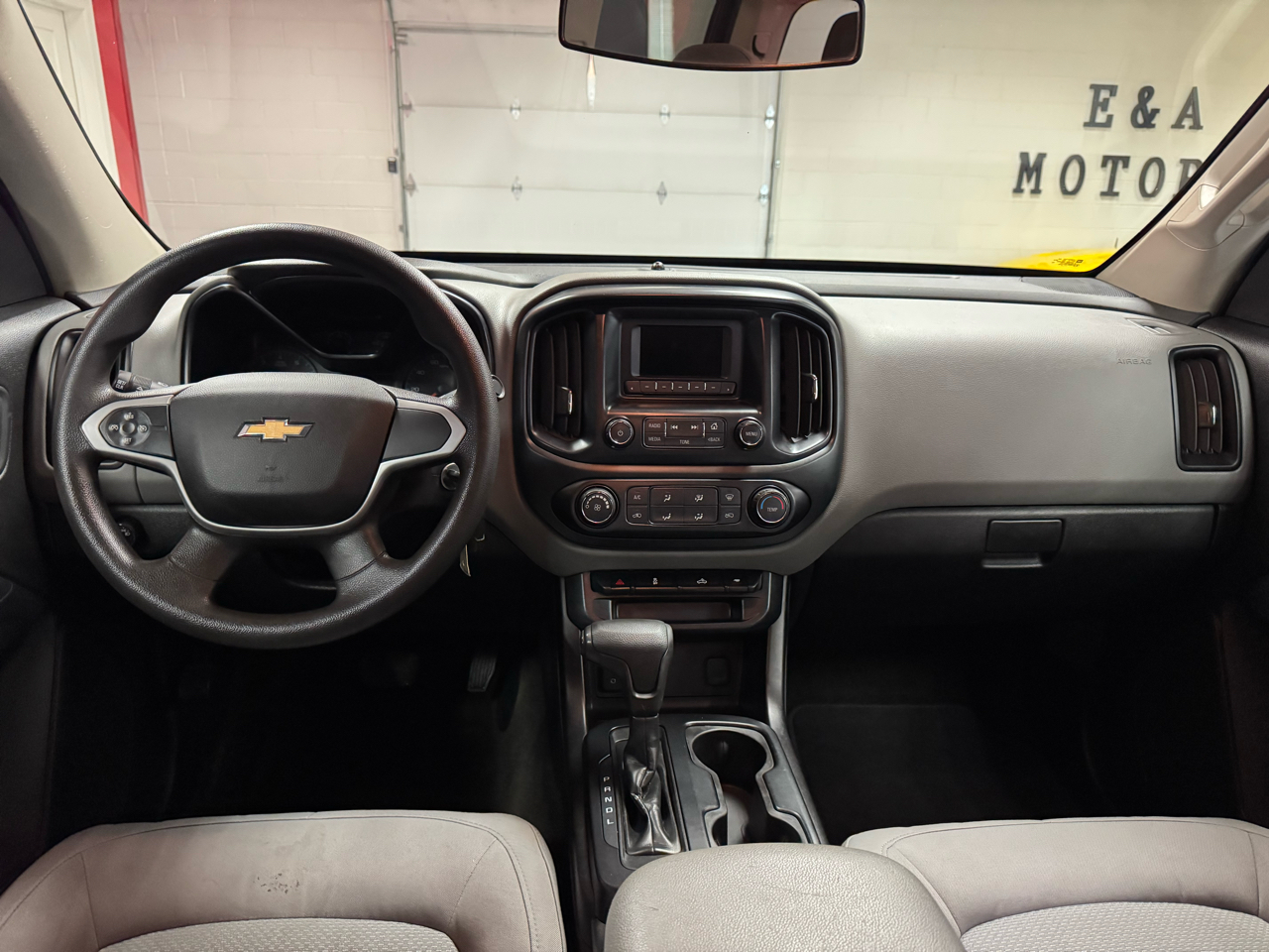 Chevrolet Colorado 2WD Crew Cab 140.5" WT 2017