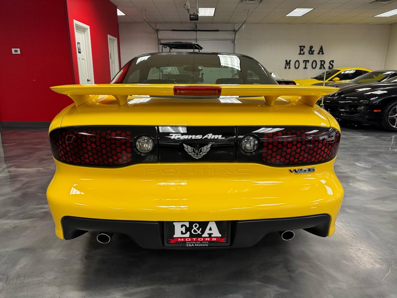 Pontiac Firebird  2002