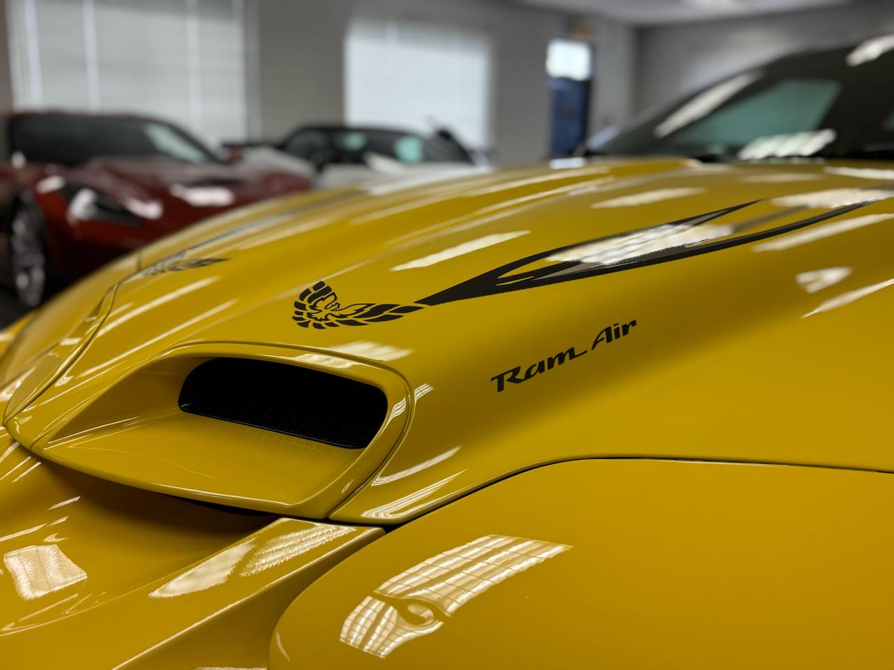 Pontiac Firebird  2002