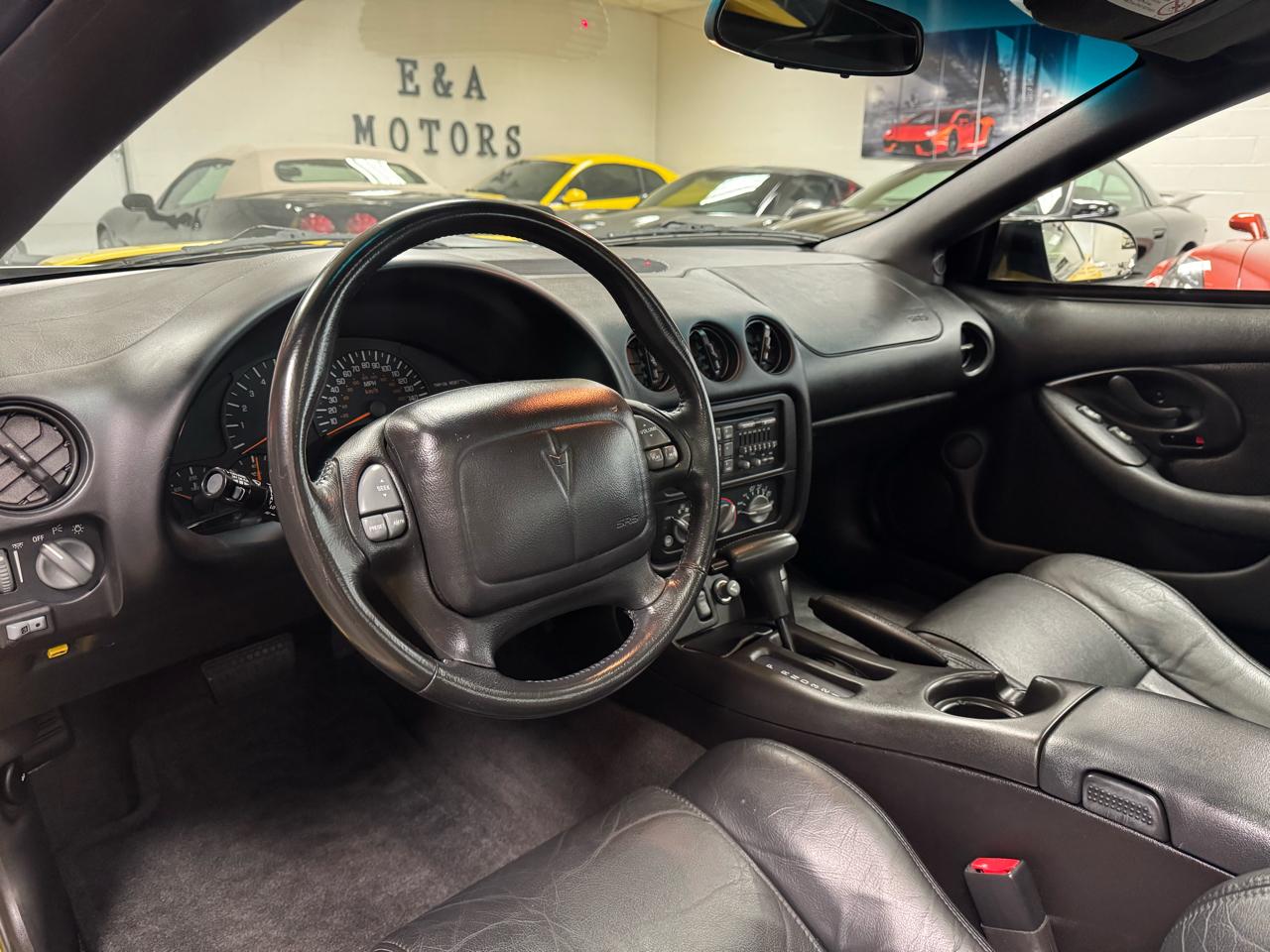 Pontiac Firebird  2002