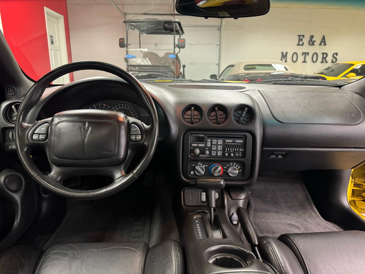 Pontiac Firebird  2002