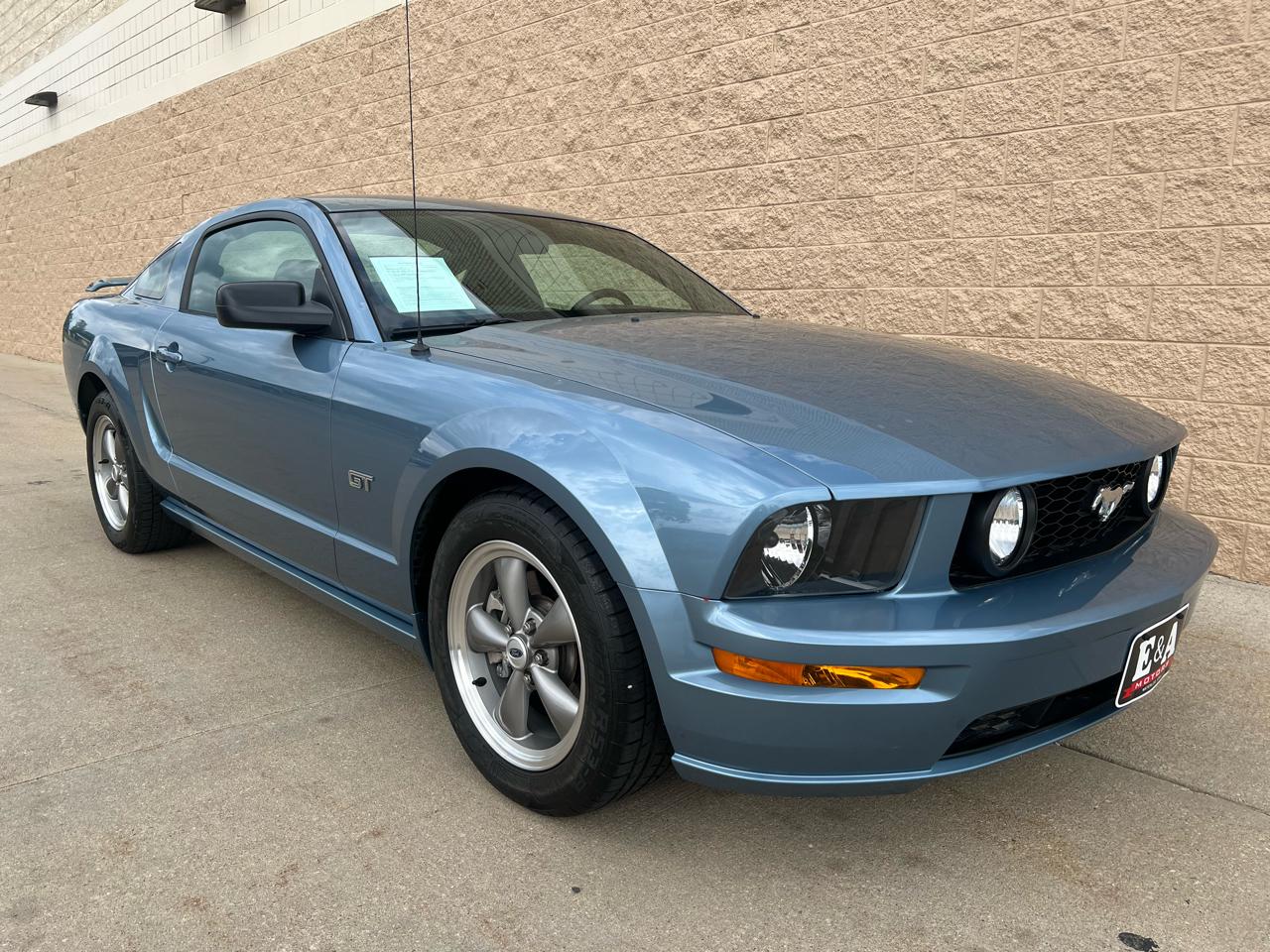 Ford Mustang GT Premium 2005