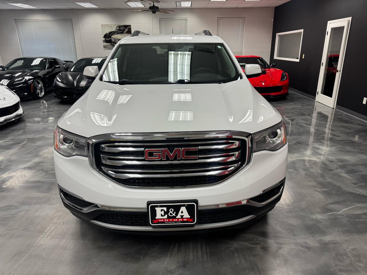 GMC Acadia SLT 2019