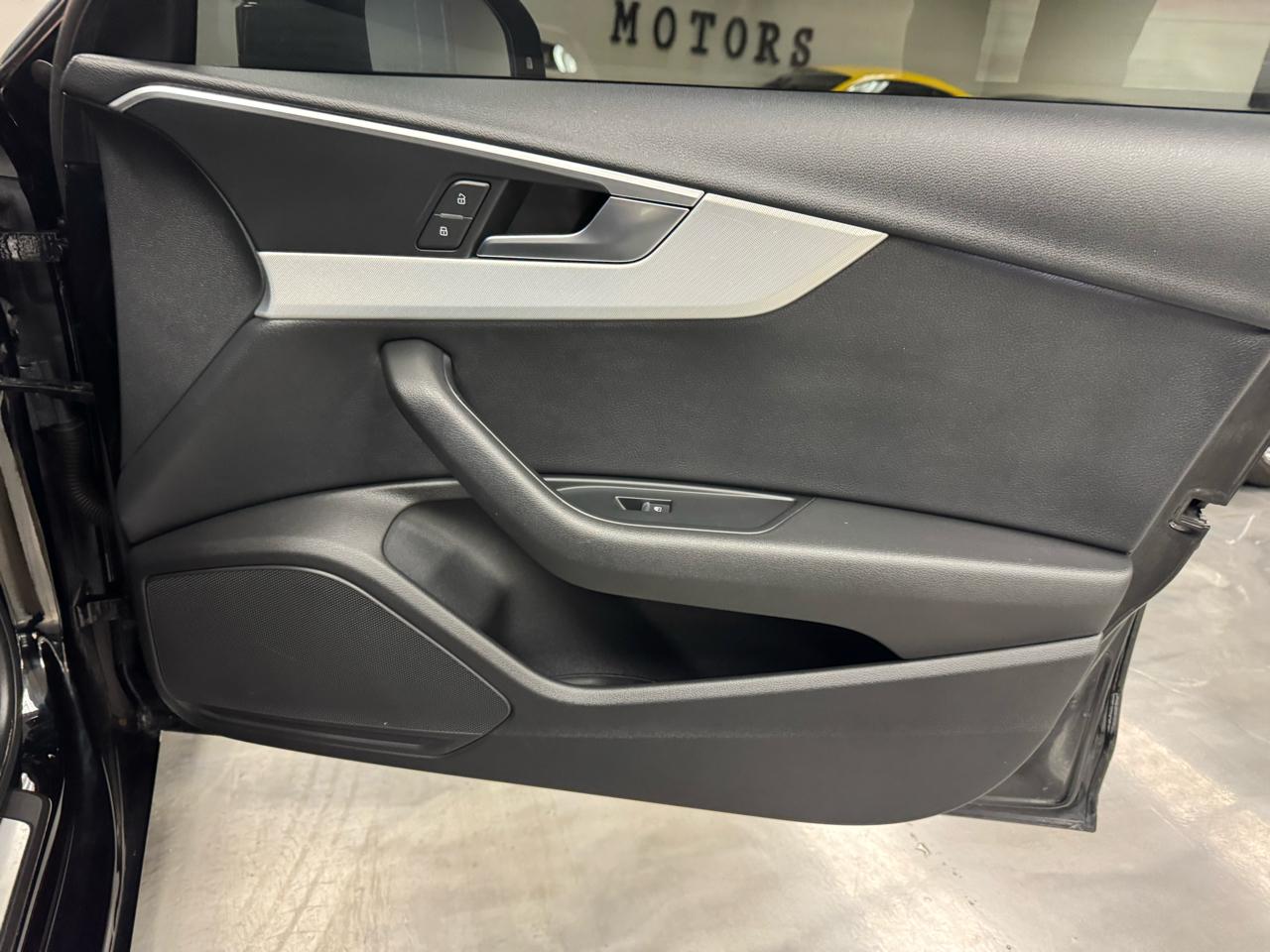 Audi A4 2.0 TFSI Auto Premium quattro AWD 2017