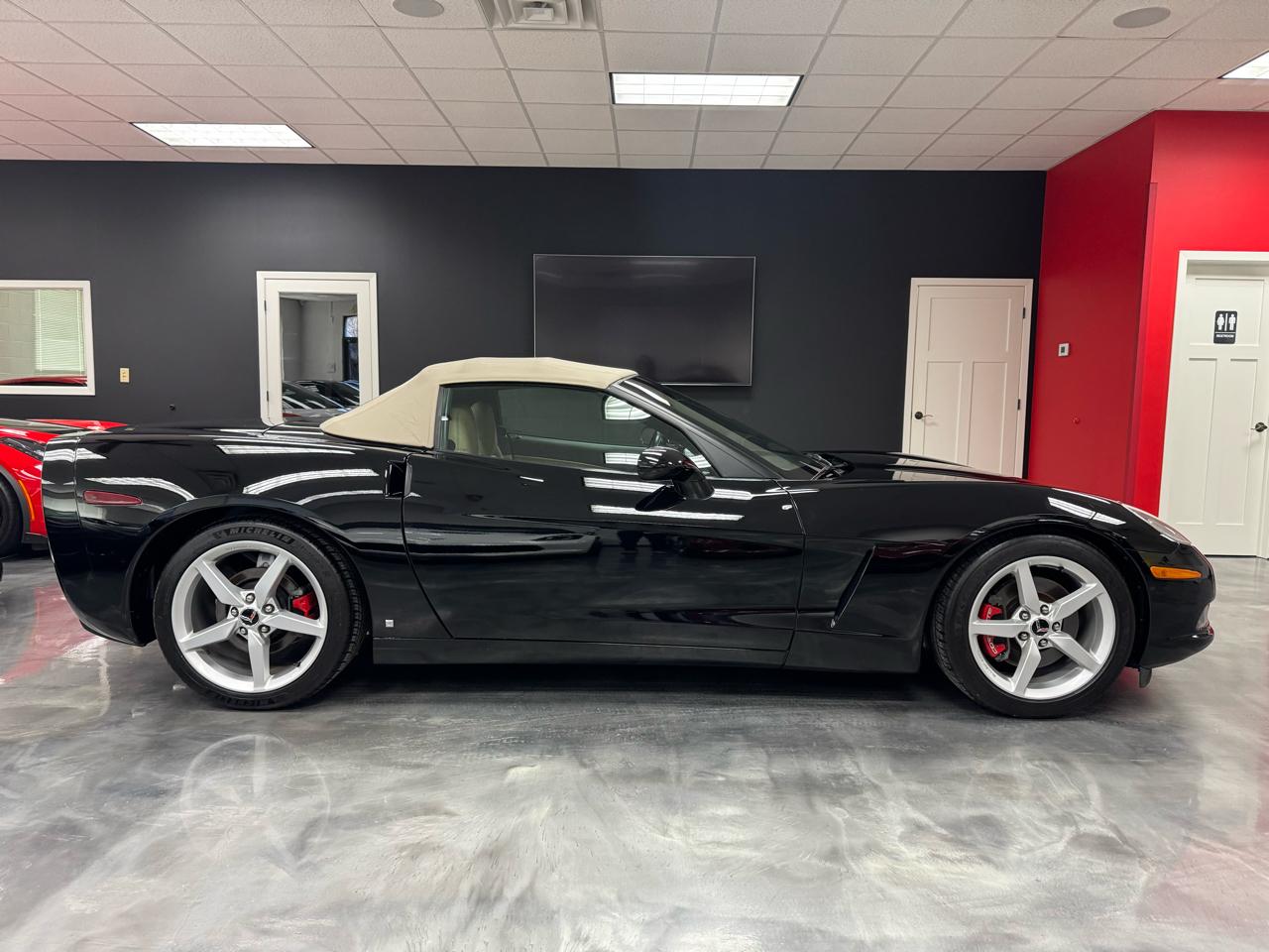 Chevrolet Corvette Convertible 2006