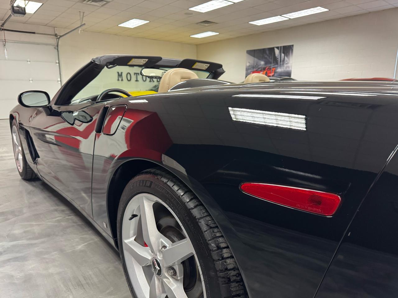 Chevrolet Corvette Convertible 2006