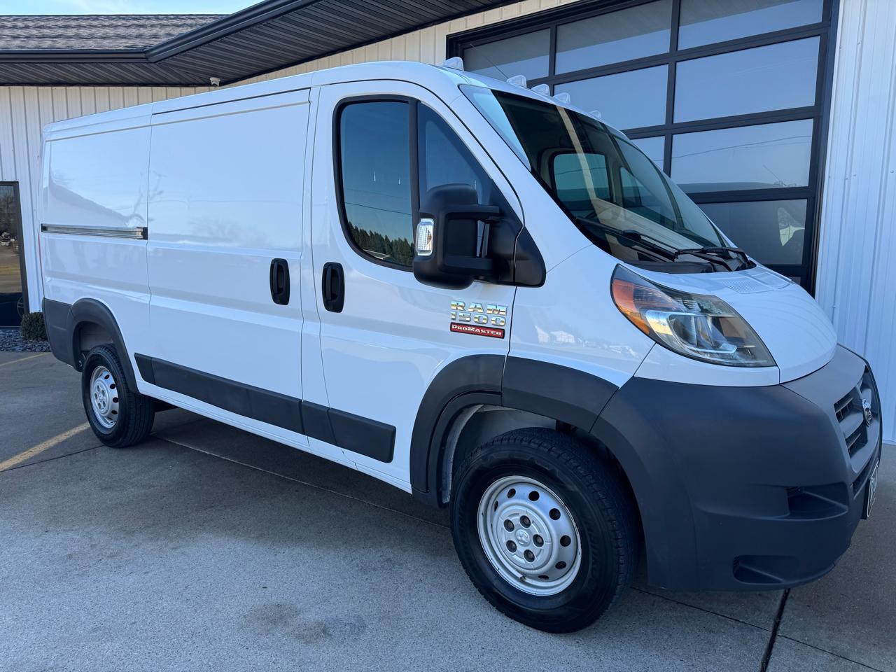 RAM ProMaster Cargo Van 1500 Low Roof 136" WB 2017