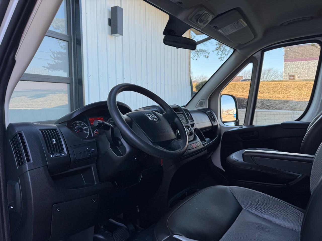 RAM ProMaster Cargo Van 1500 Low Roof 136" WB 2017