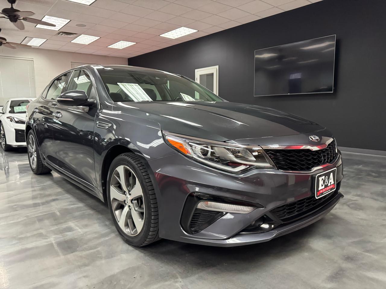 Kia Optima  2019