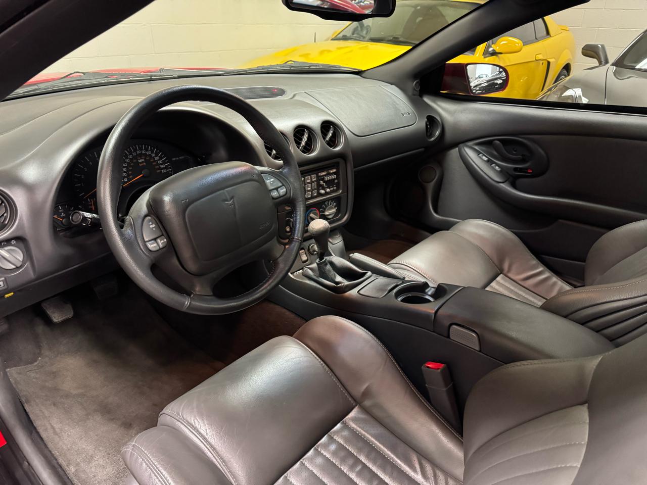 Pontiac Firebird  1999