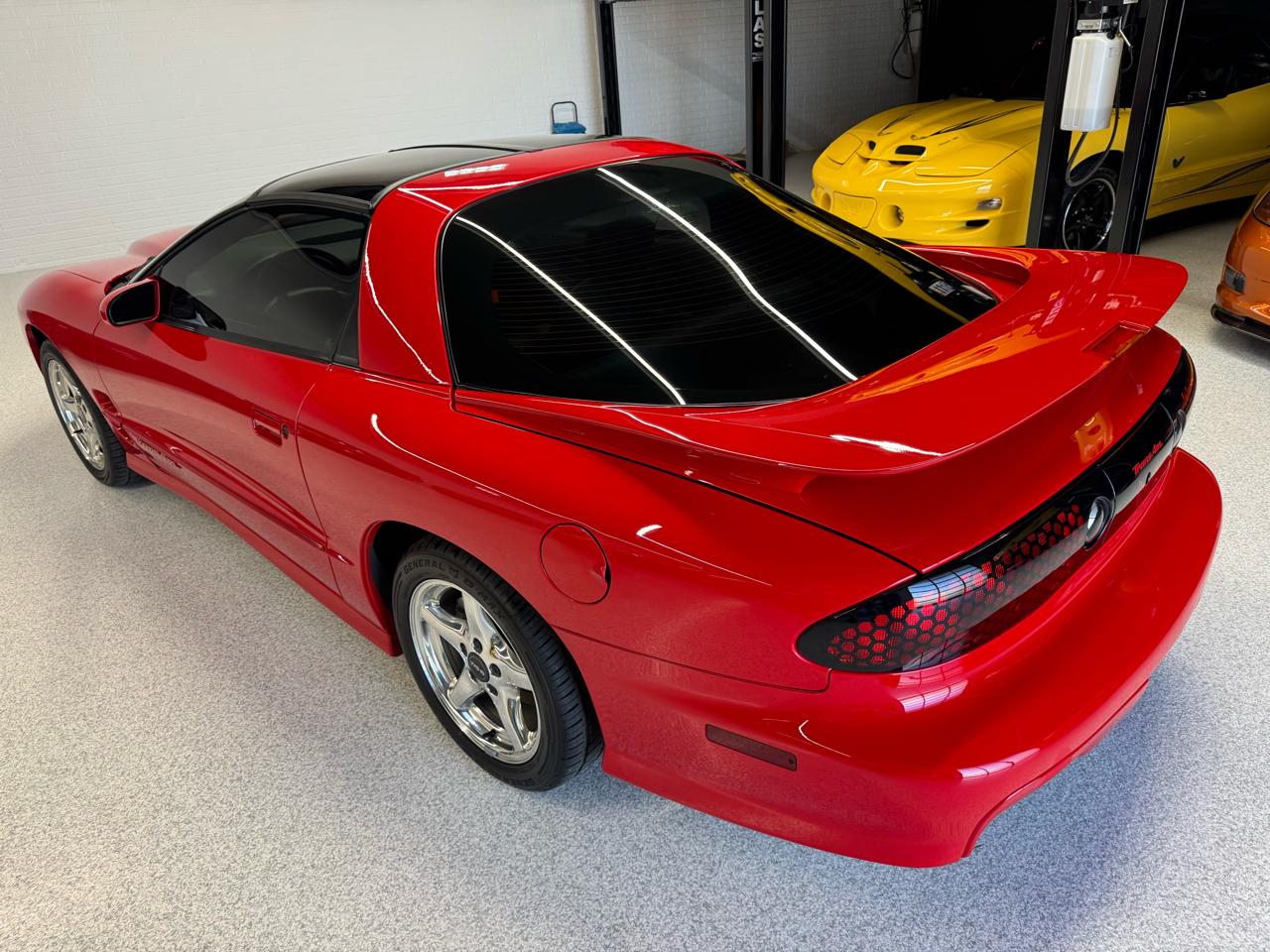 Pontiac Firebird  1999