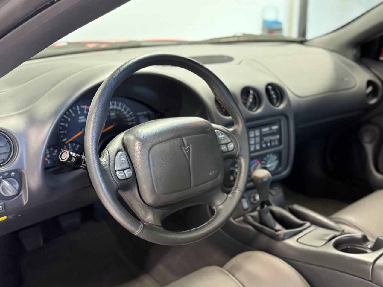 Pontiac Firebird  1999