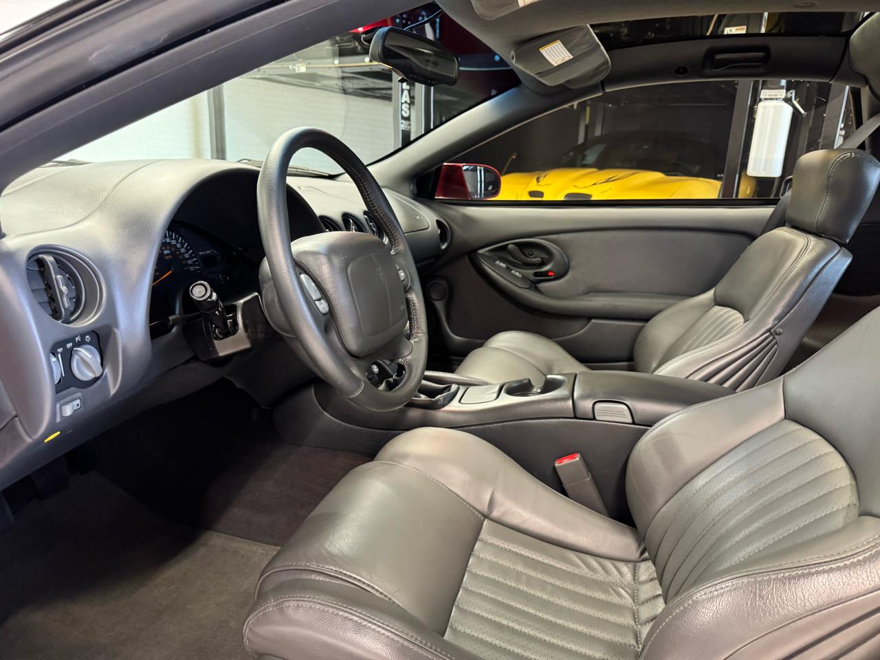 Pontiac Firebird  1999