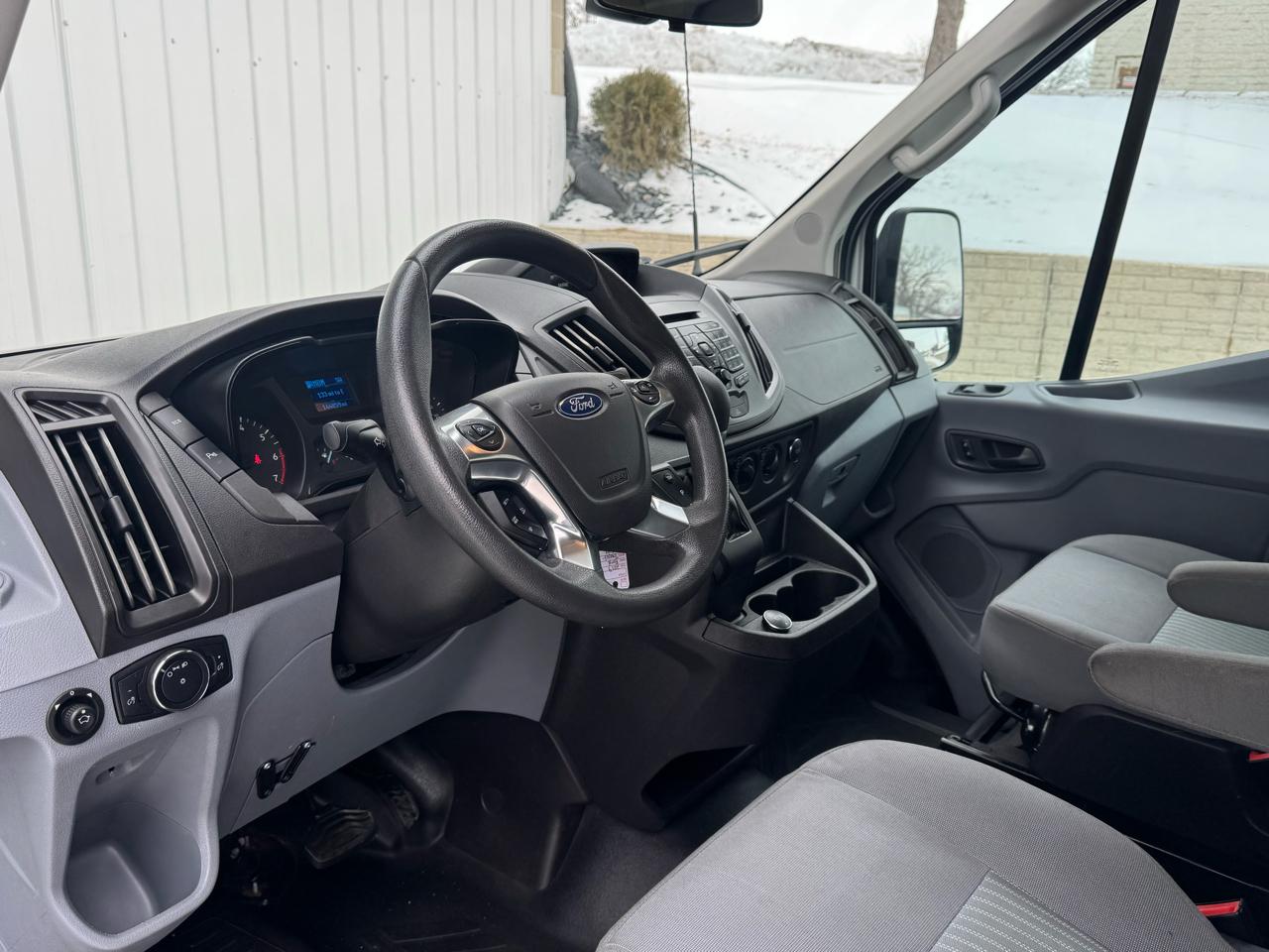 Ford Transit Passenger Wagon  2019