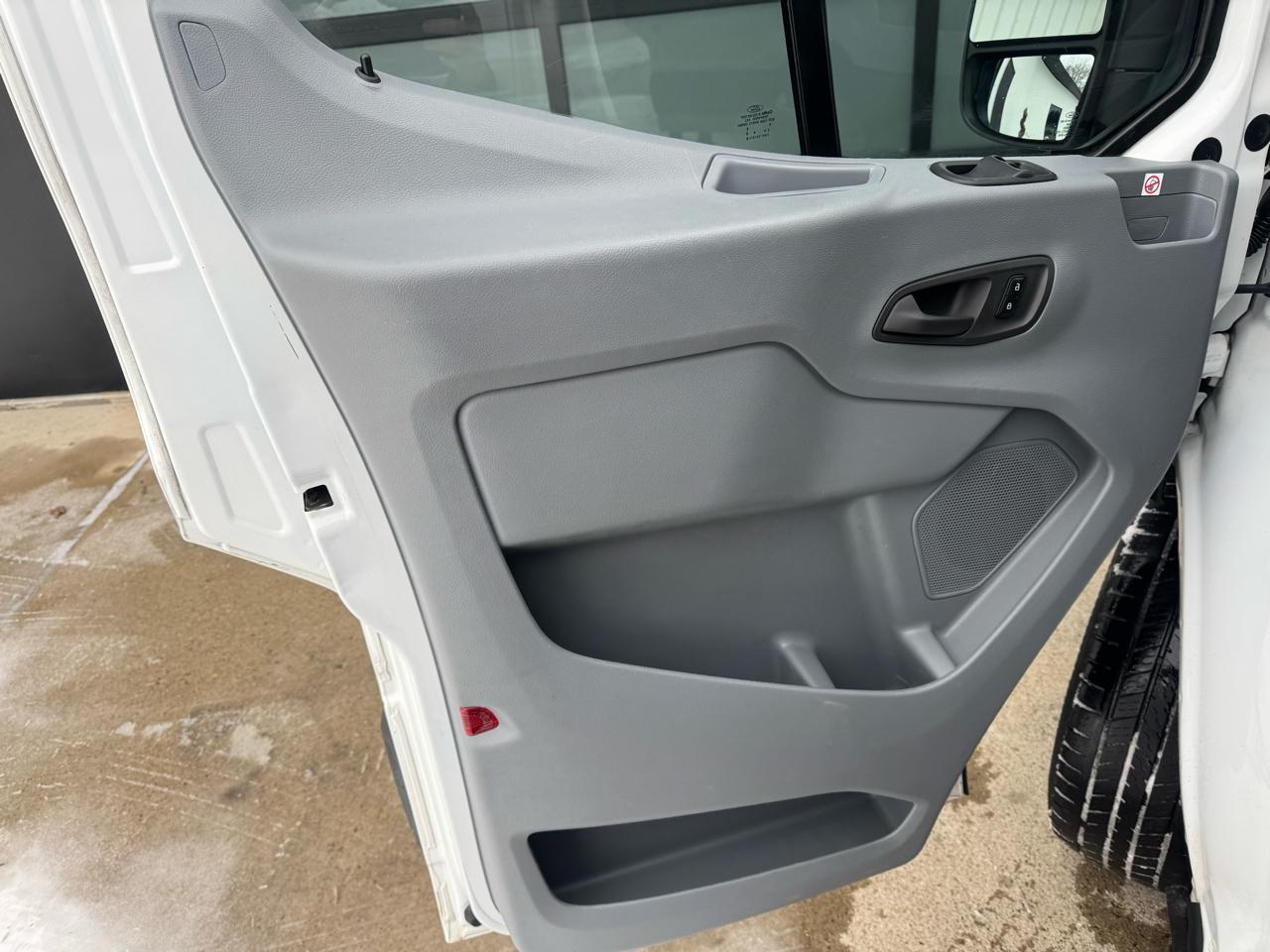 Ford Transit Passenger Wagon  2019