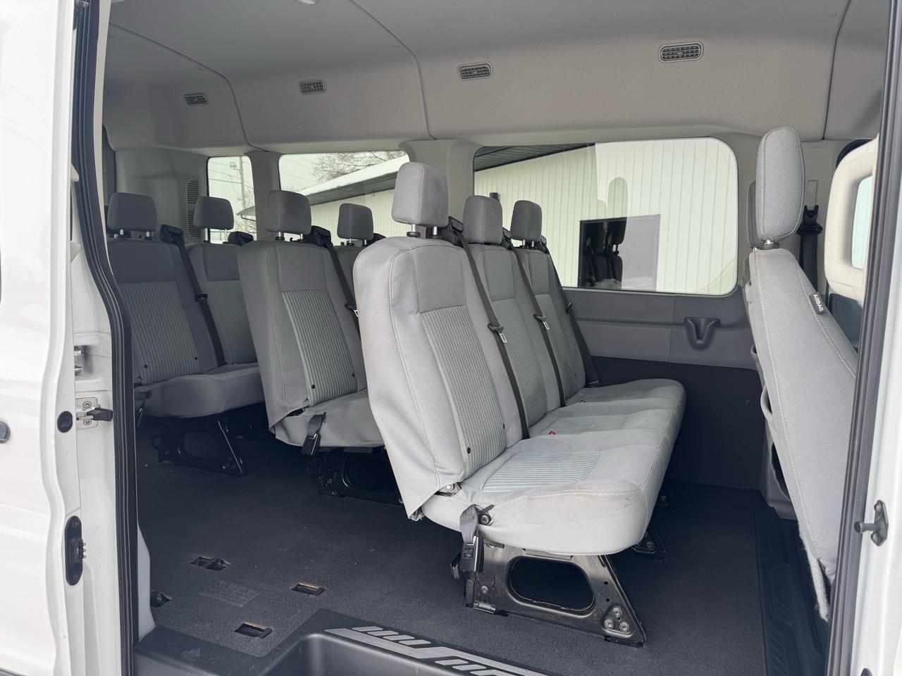 Ford Transit Passenger Wagon  2019