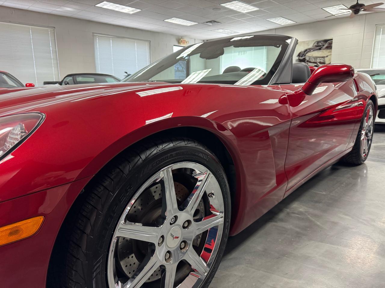 Chevrolet Corvette 2dr Convertible 2009