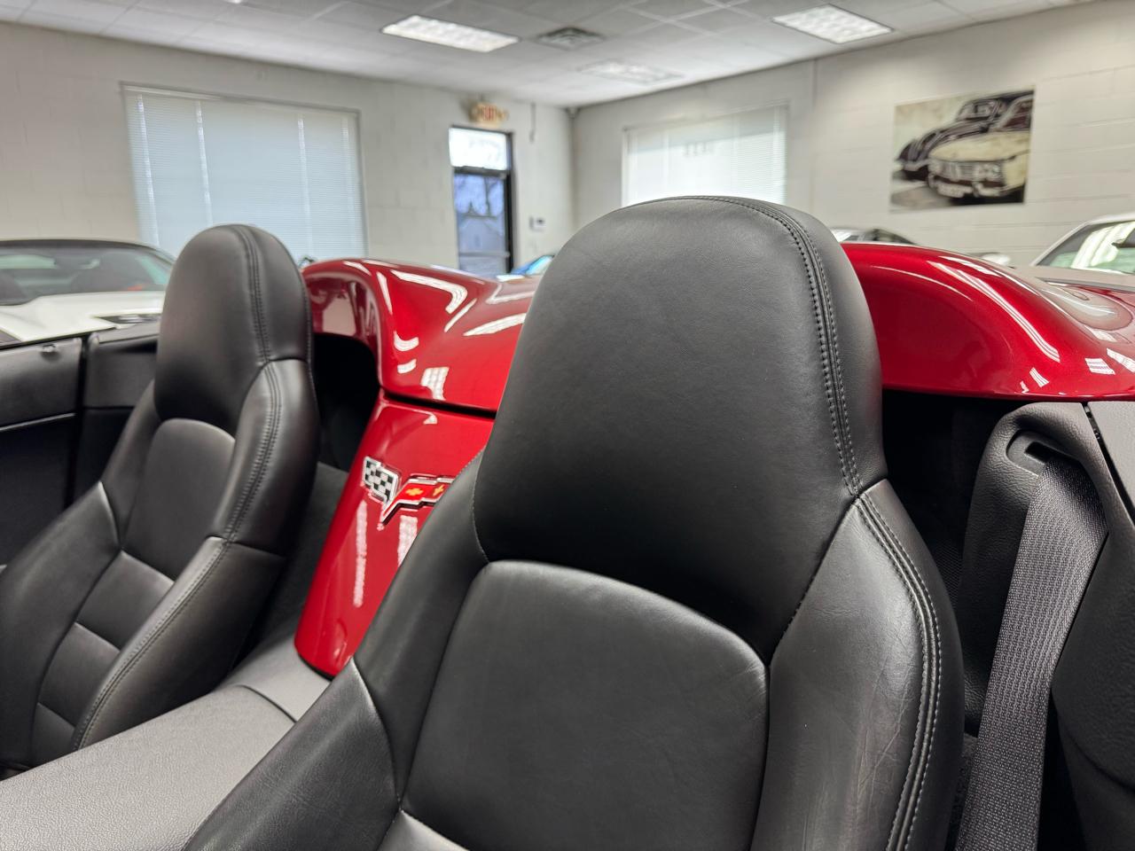 Chevrolet Corvette 2dr Convertible 2009