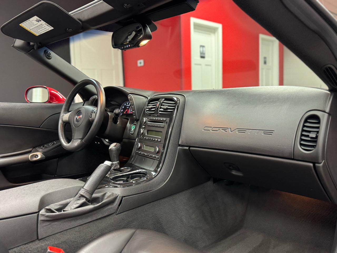 Chevrolet Corvette 2dr Convertible 2009