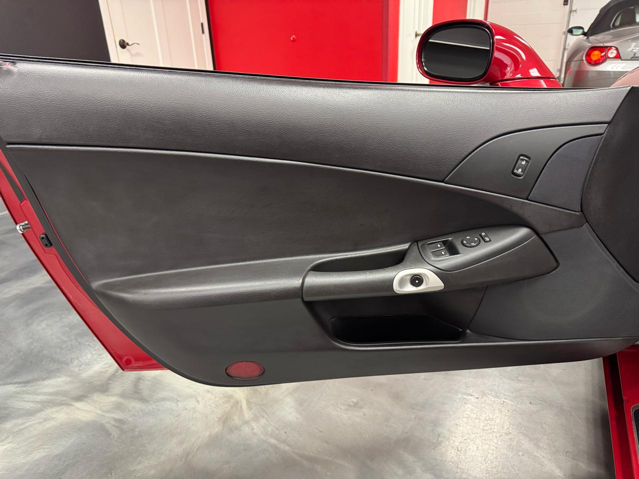 Chevrolet Corvette 2dr Convertible 2009