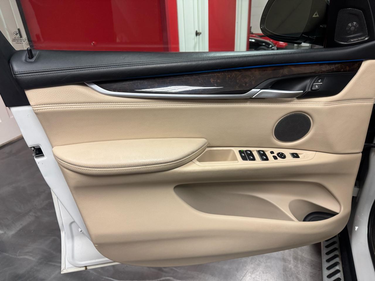 BMW X5 AWD 4dr xDrive50i 2014