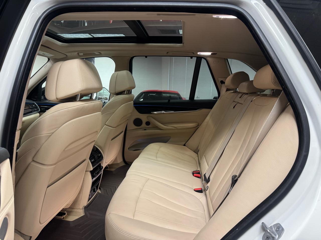 BMW X5 AWD 4dr xDrive50i 2014