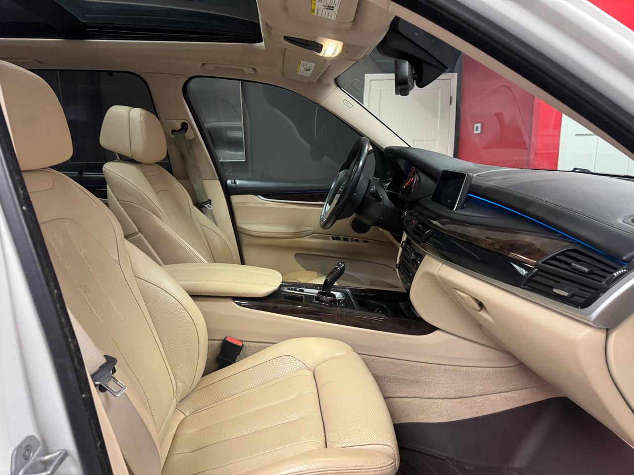 BMW X5 AWD 4dr xDrive50i 2014