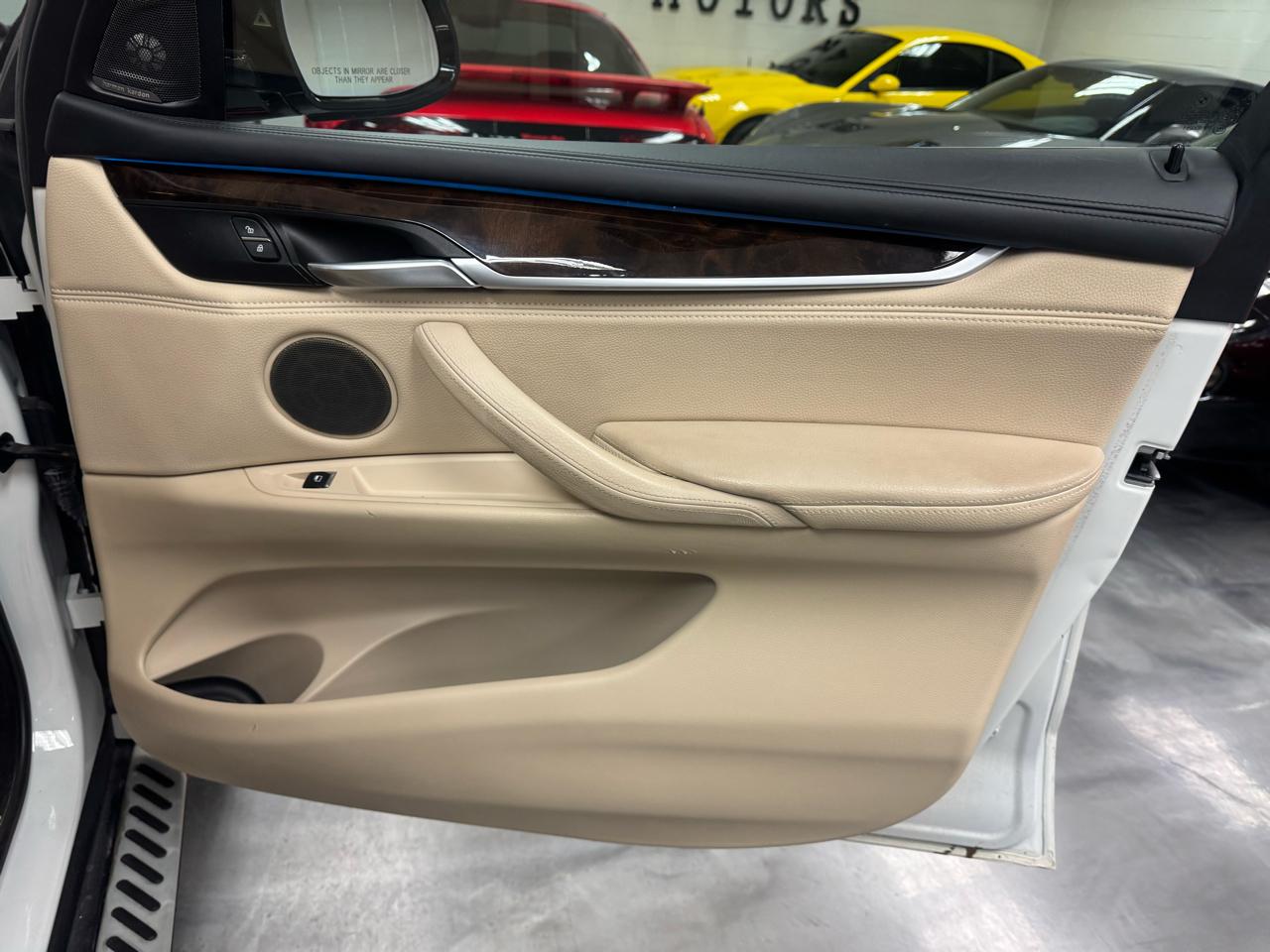 BMW X5 AWD 4dr xDrive50i 2014