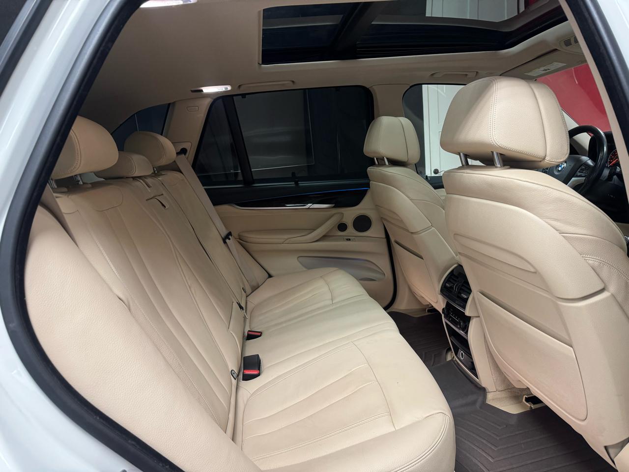 BMW X5 AWD 4dr xDrive50i 2014