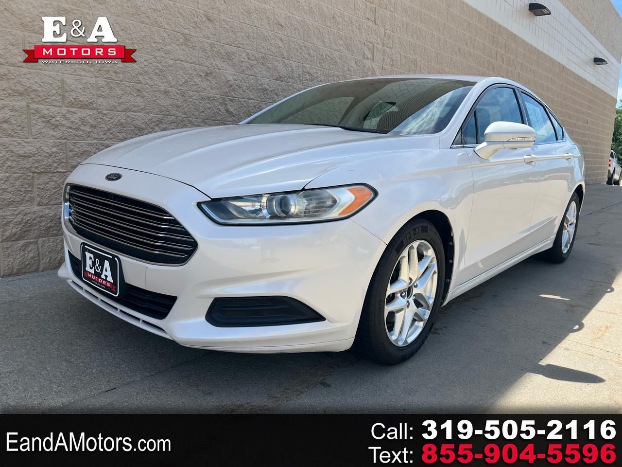2013 Ford Fusion SE