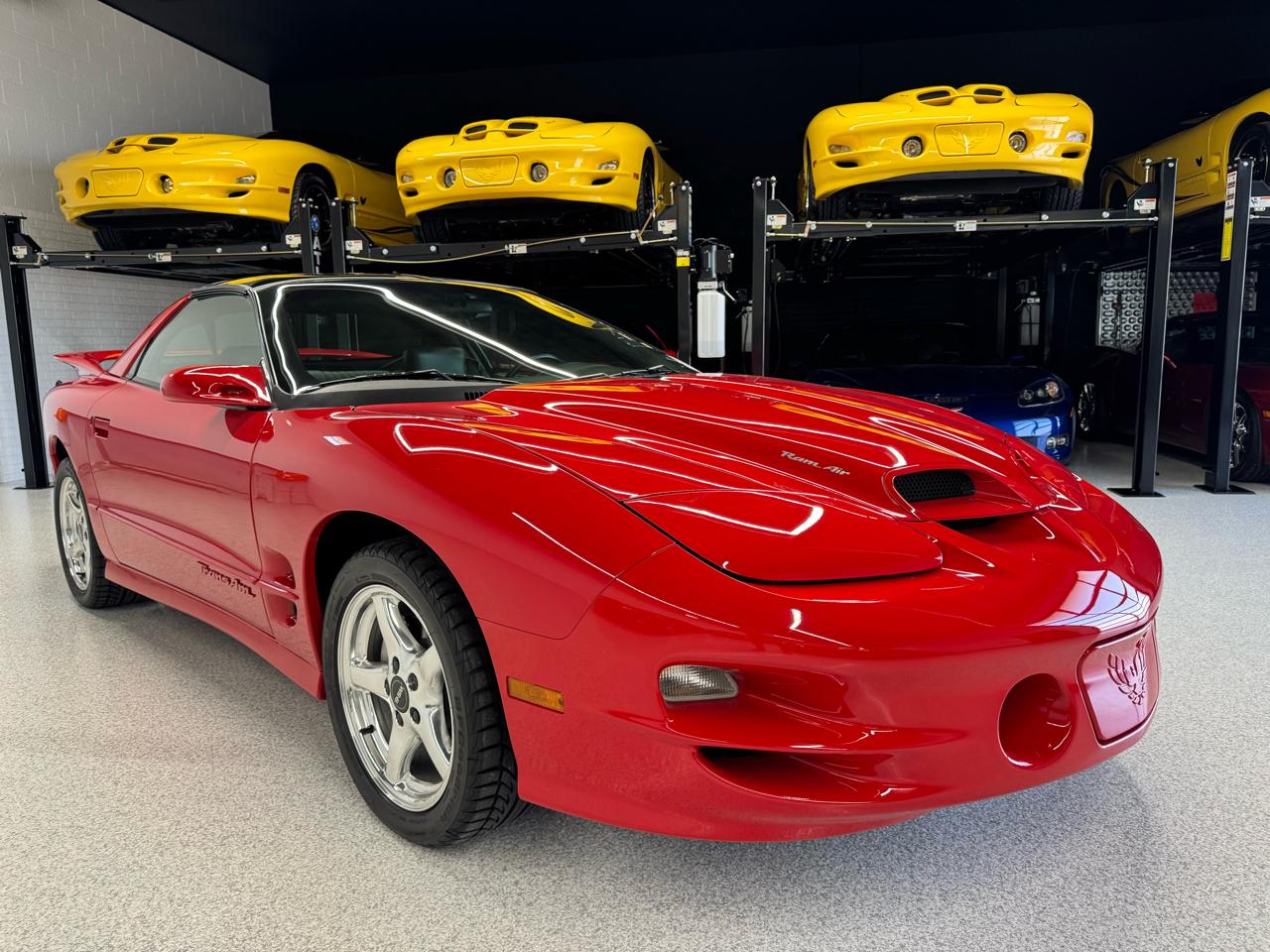 Pontiac Firebird  2001