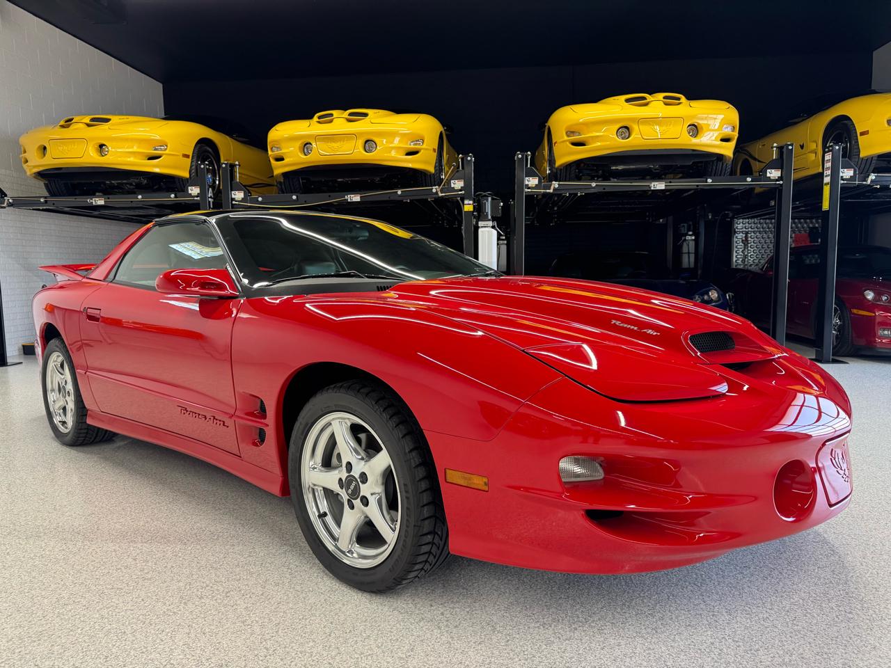 Pontiac Firebird  2001