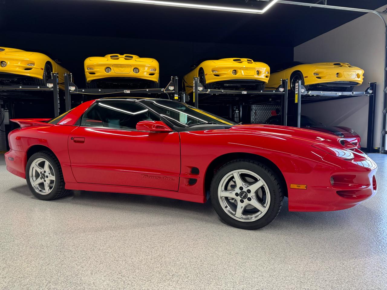 Pontiac Firebird  2001