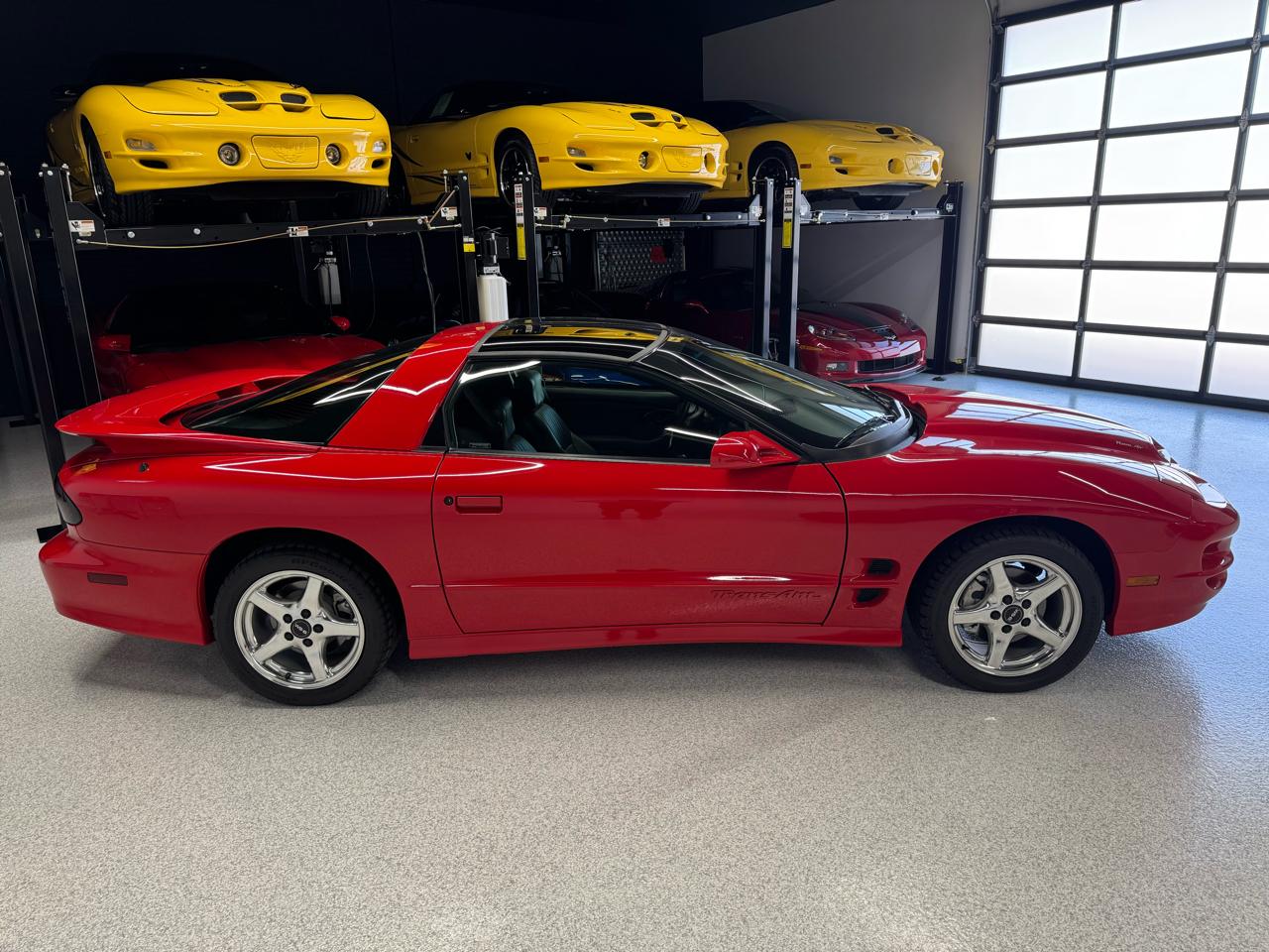 Pontiac Firebird  2001