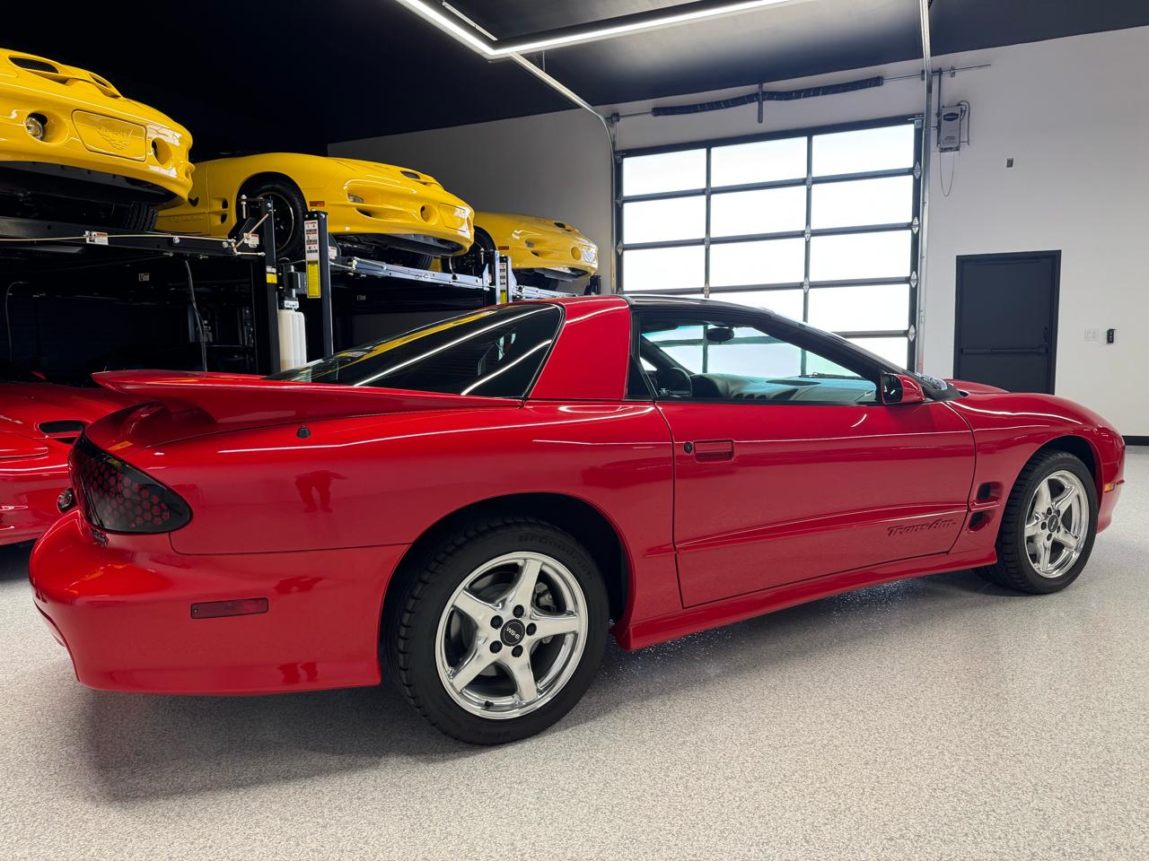 Pontiac Firebird  2001