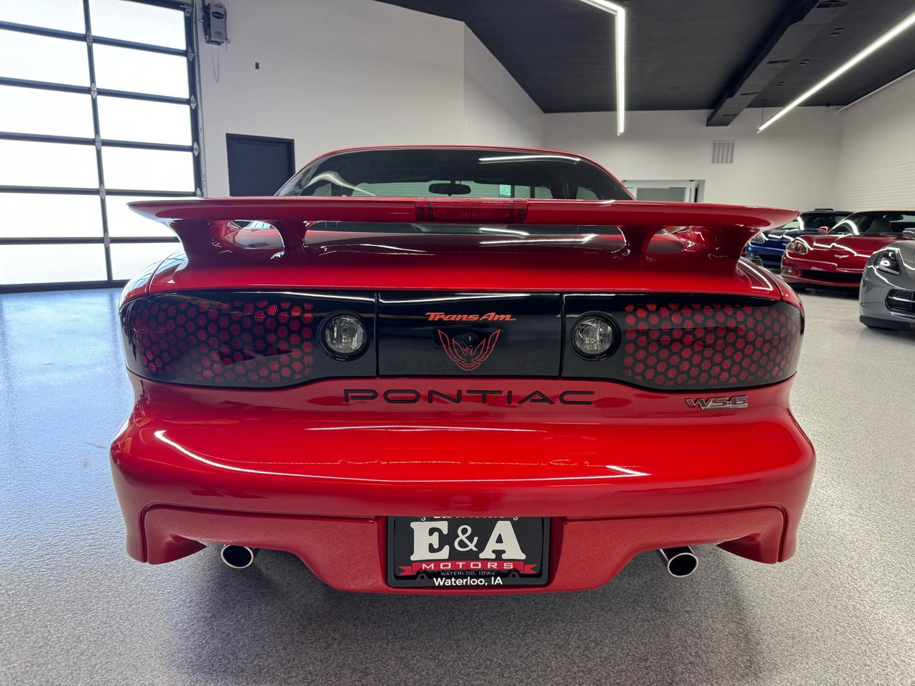 Pontiac Firebird  2001