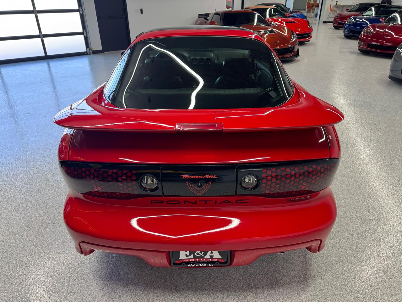 Pontiac Firebird  2001