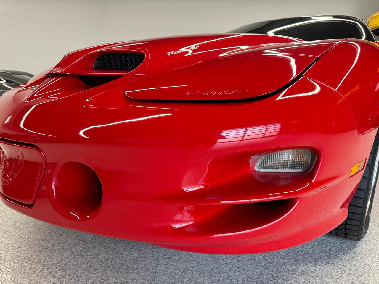 Pontiac Firebird  2001