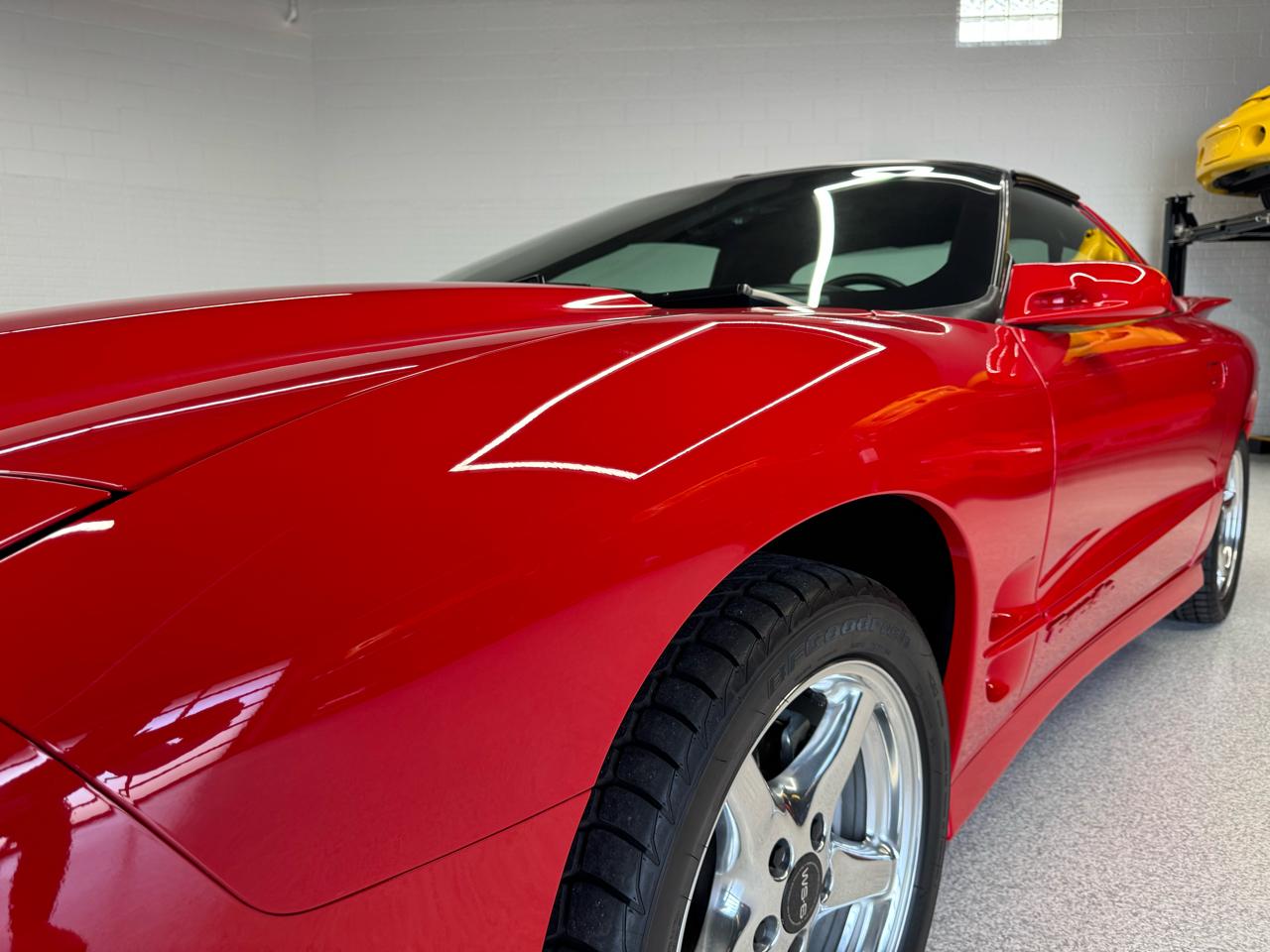 Pontiac Firebird  2001