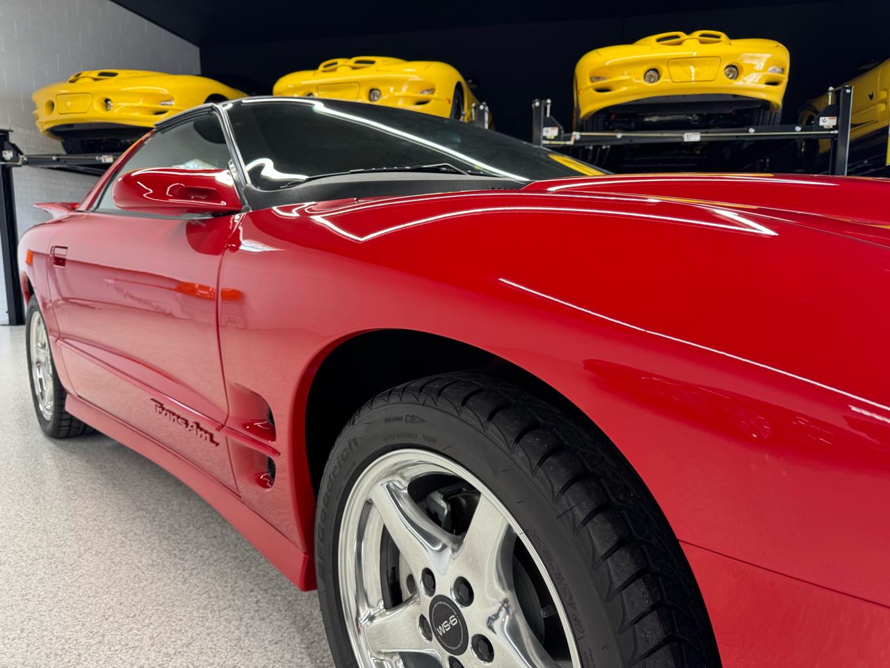 Pontiac Firebird  2001