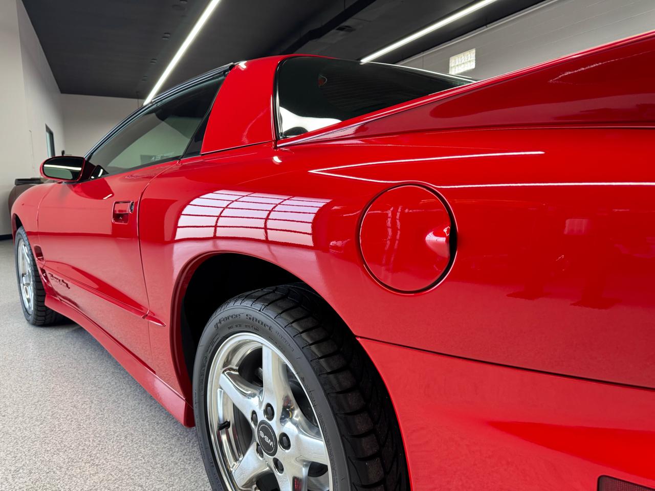 Pontiac Firebird  2001