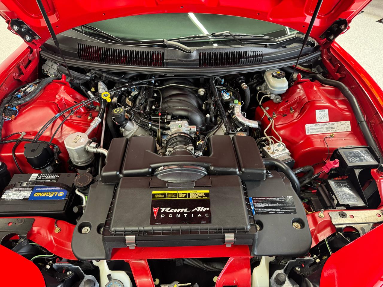 Pontiac Firebird  2001