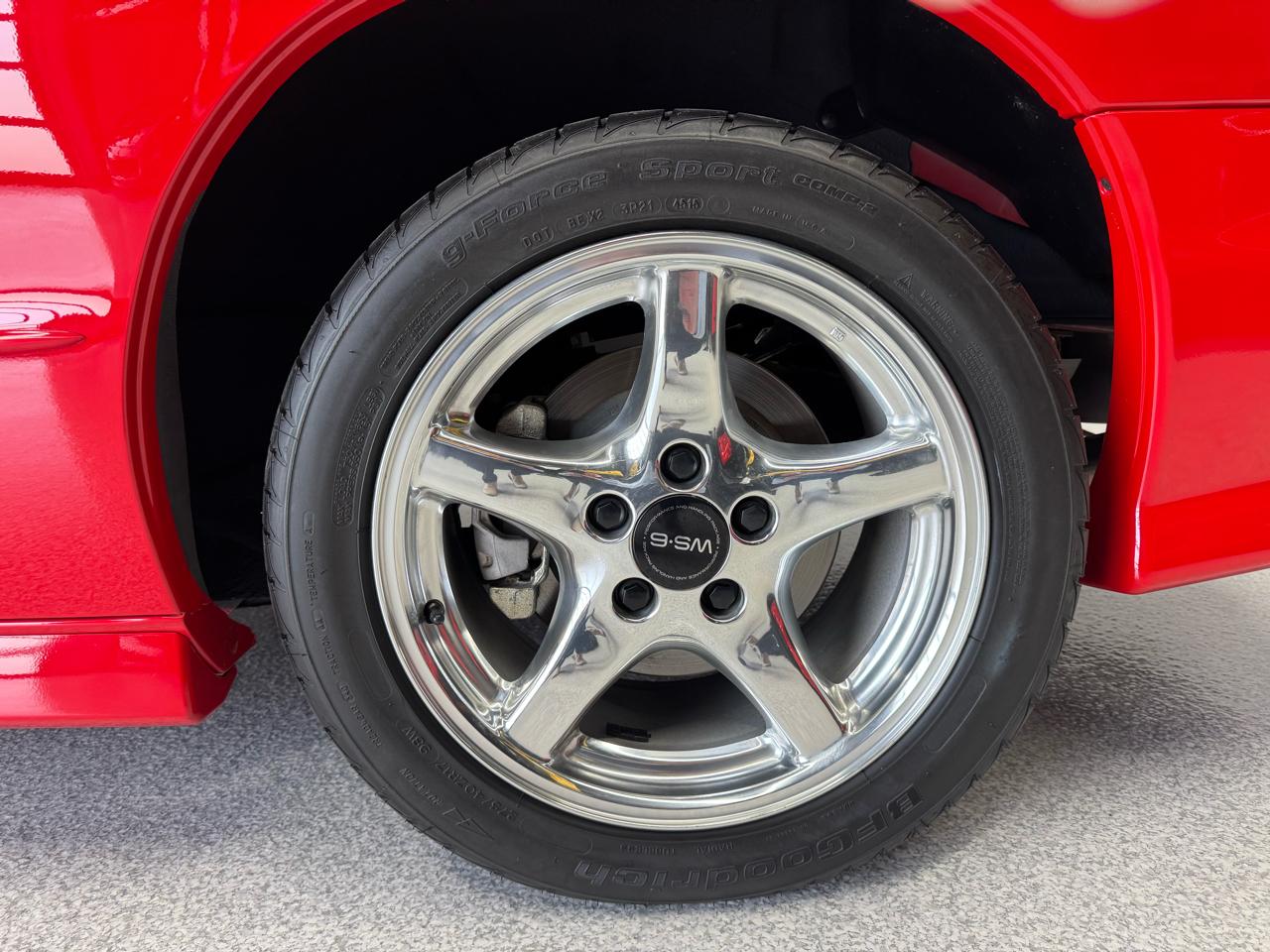 Pontiac Firebird  2001