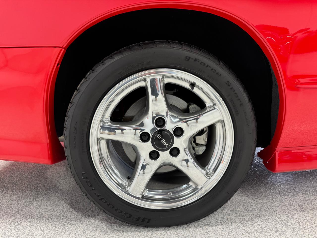 Pontiac Firebird  2001