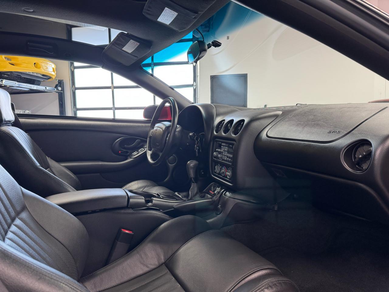 Pontiac Firebird  2001