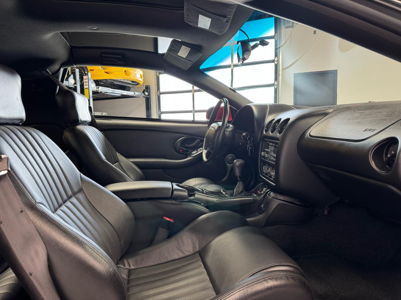 Pontiac Firebird  2001