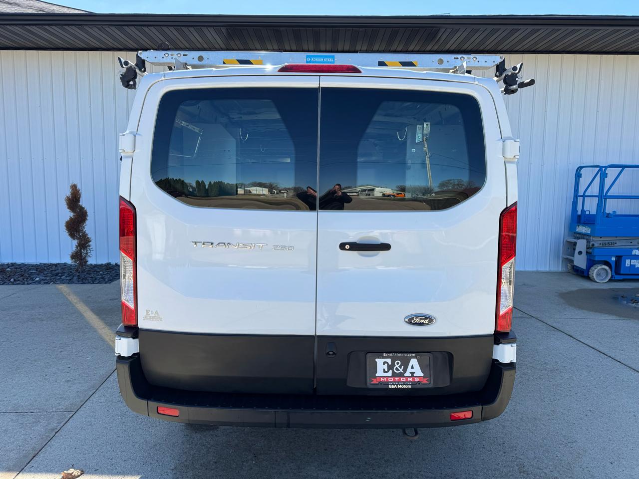 Ford Transit Van  2019
